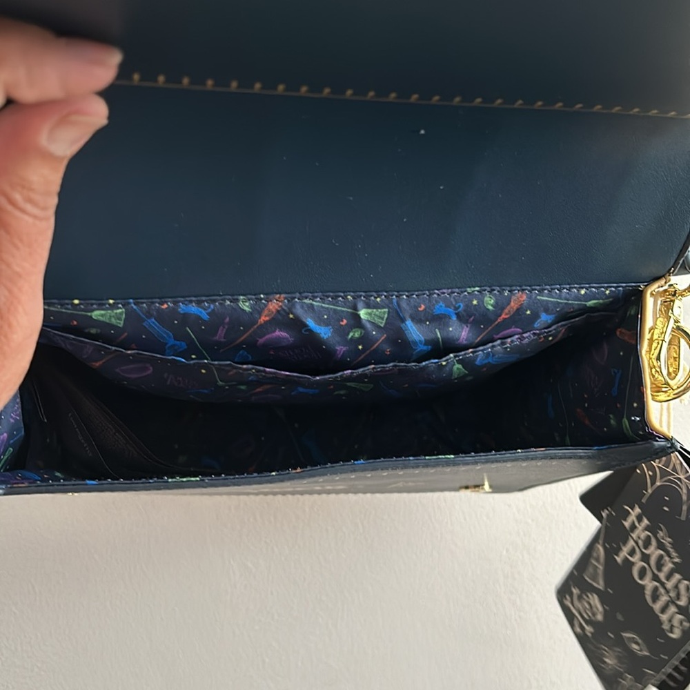 Loungefly Disney Glow In The Dark Hocus Pocus Book Crossbody Bag - Picture 9 of 11
